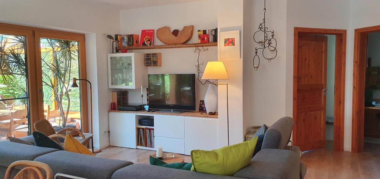 Wybo Mit Garten Apartment